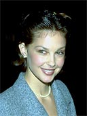Ashley Judd Biography & Filmography at Wonderclub