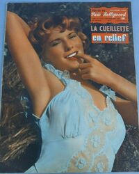 Folies de Paris et de Hollywood # 7 magazine back issue