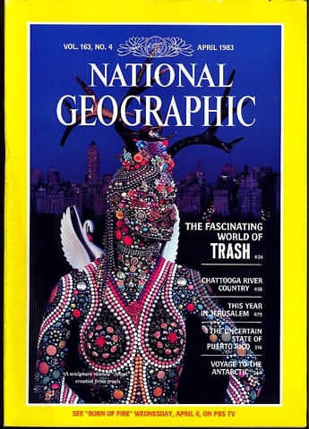 National Geographic April 1983 magazine back issue National Geographic magizine back copy National Geographic April 1983 Nat Geo Magazine Back Issue Published by the National Geographic Society. The Fascinating World Of Trash.