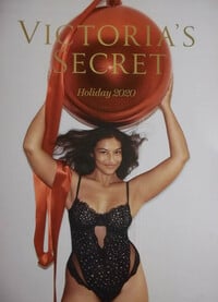 Victoria’s Secret Catalog Holiday 2020 magazine back issue