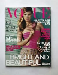 Vogue UK June 2010 Magazine Back Copies Magizines Mags