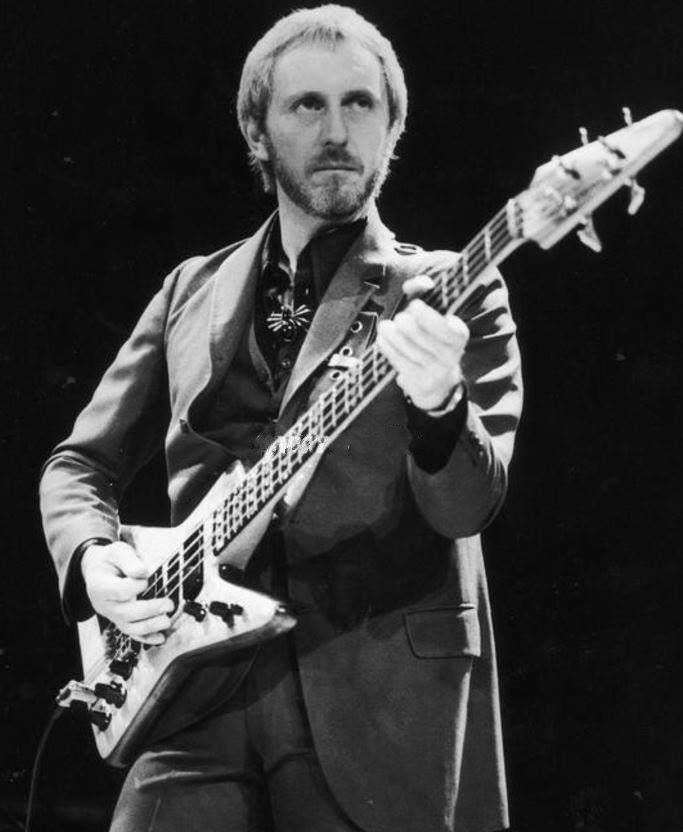 Bassist: John Entwhistle  John entwistle, Best guitarist, Musician