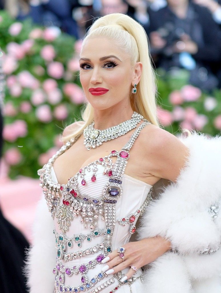 Gwen Stefani Celebrity Biography. Star Histories at